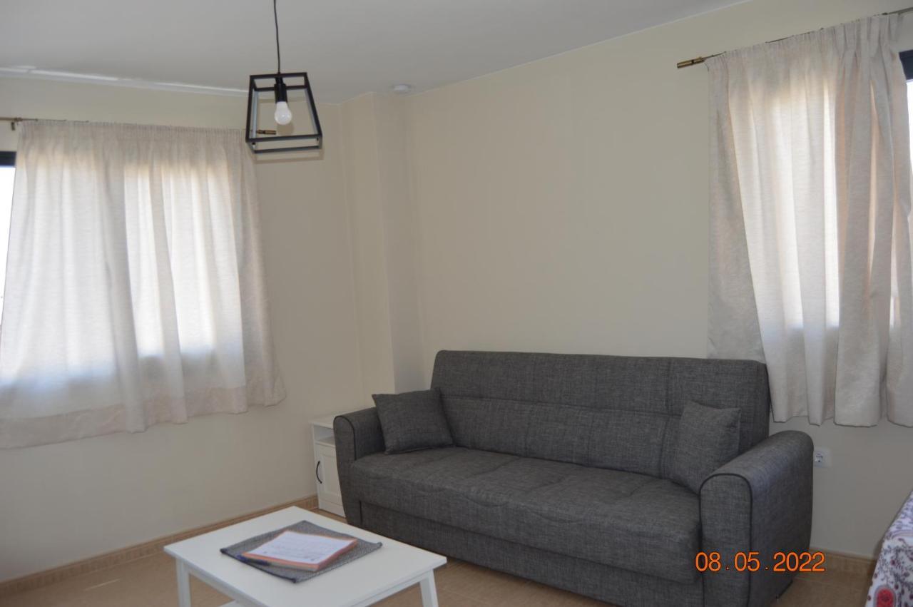 Bright, Modern Apartment In The Heart Of Arrecife Esterno foto